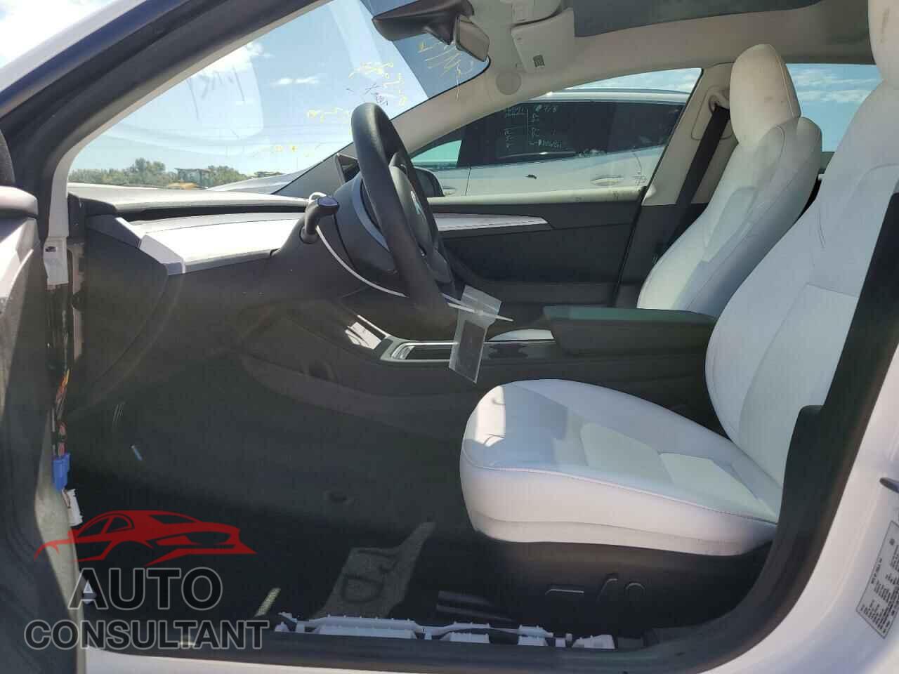TESLA MODEL 3 2023 - 5YJ3E1EB2PF632282