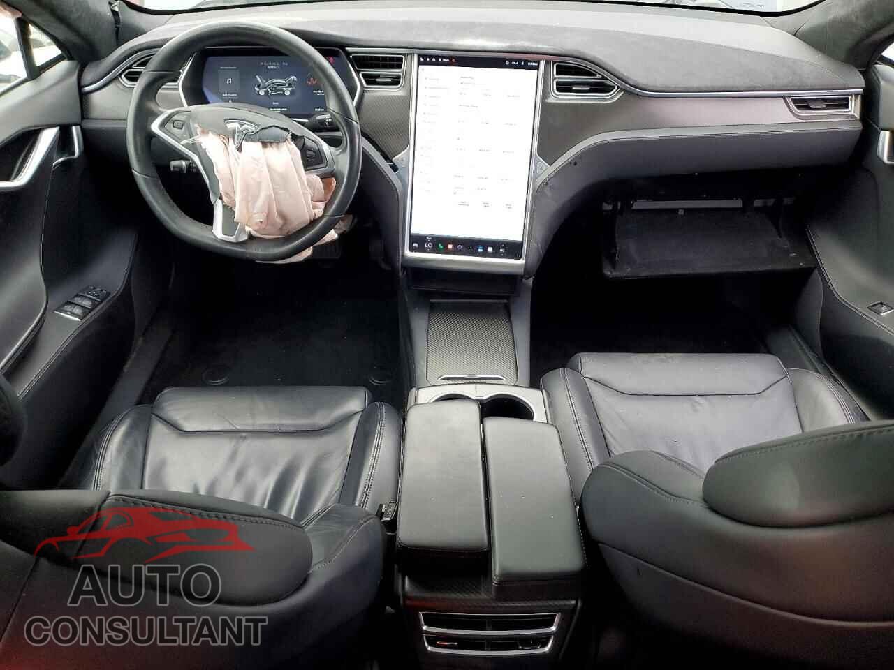 TESLA MODEL S 2017 - 5YJSA1E20HF205577