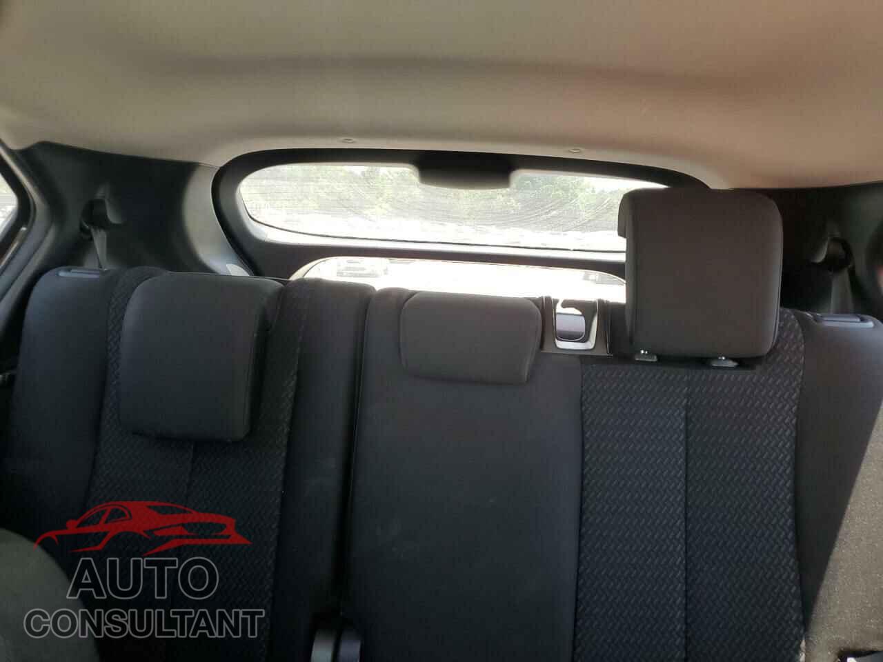 MITSUBISHI ECLIPSE 2019 - JA4AT3AA3KZ032826