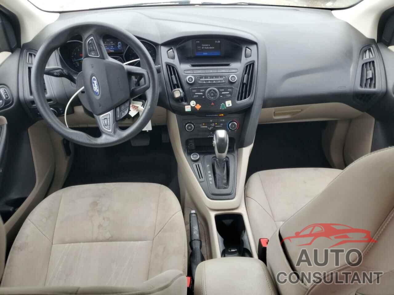 FORD FOCUS 2015 - 1FADP3F20FL201501