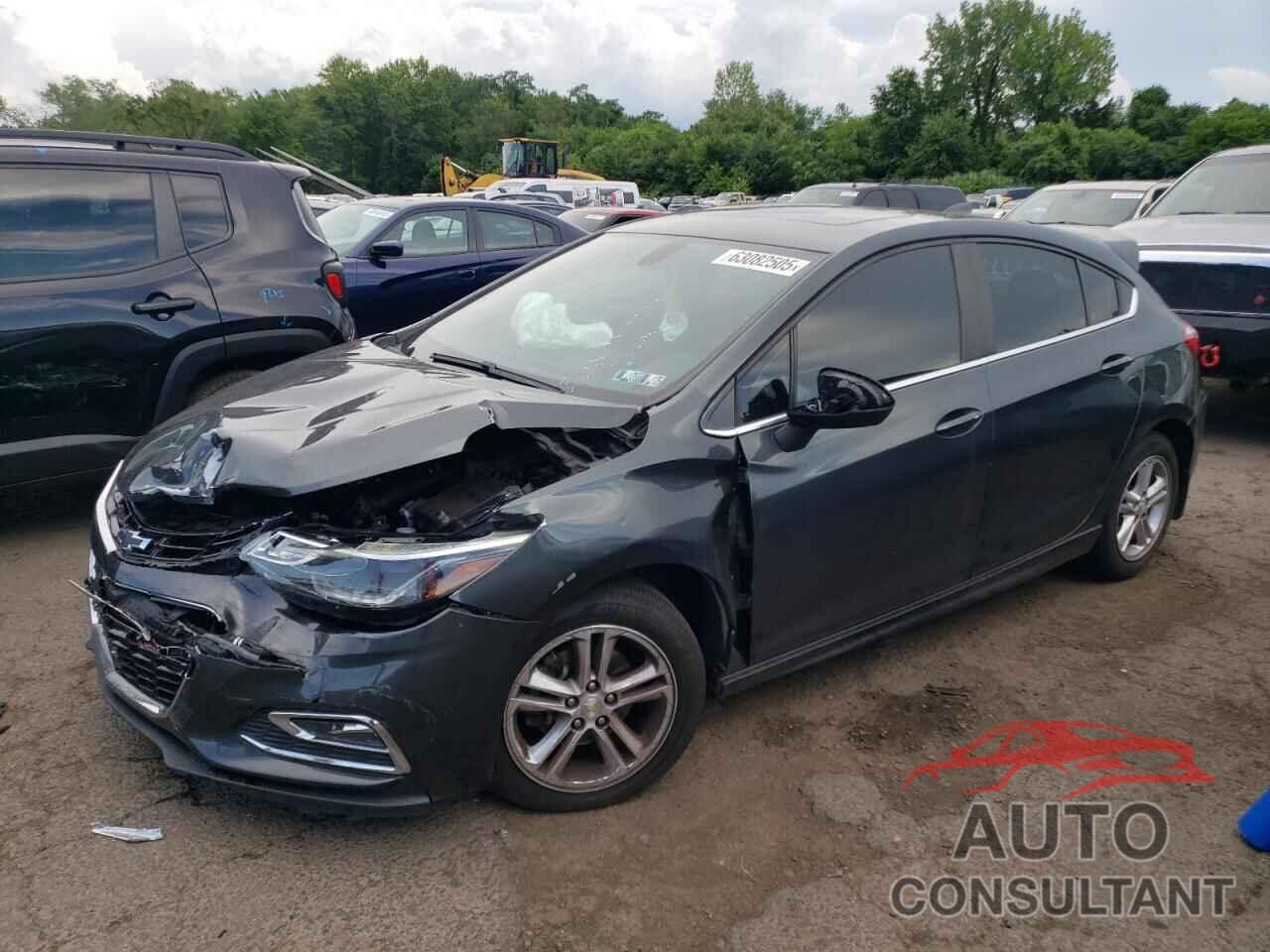 CHEVROLET CRUZE 2018 - 3G1BE6SM8JS579237