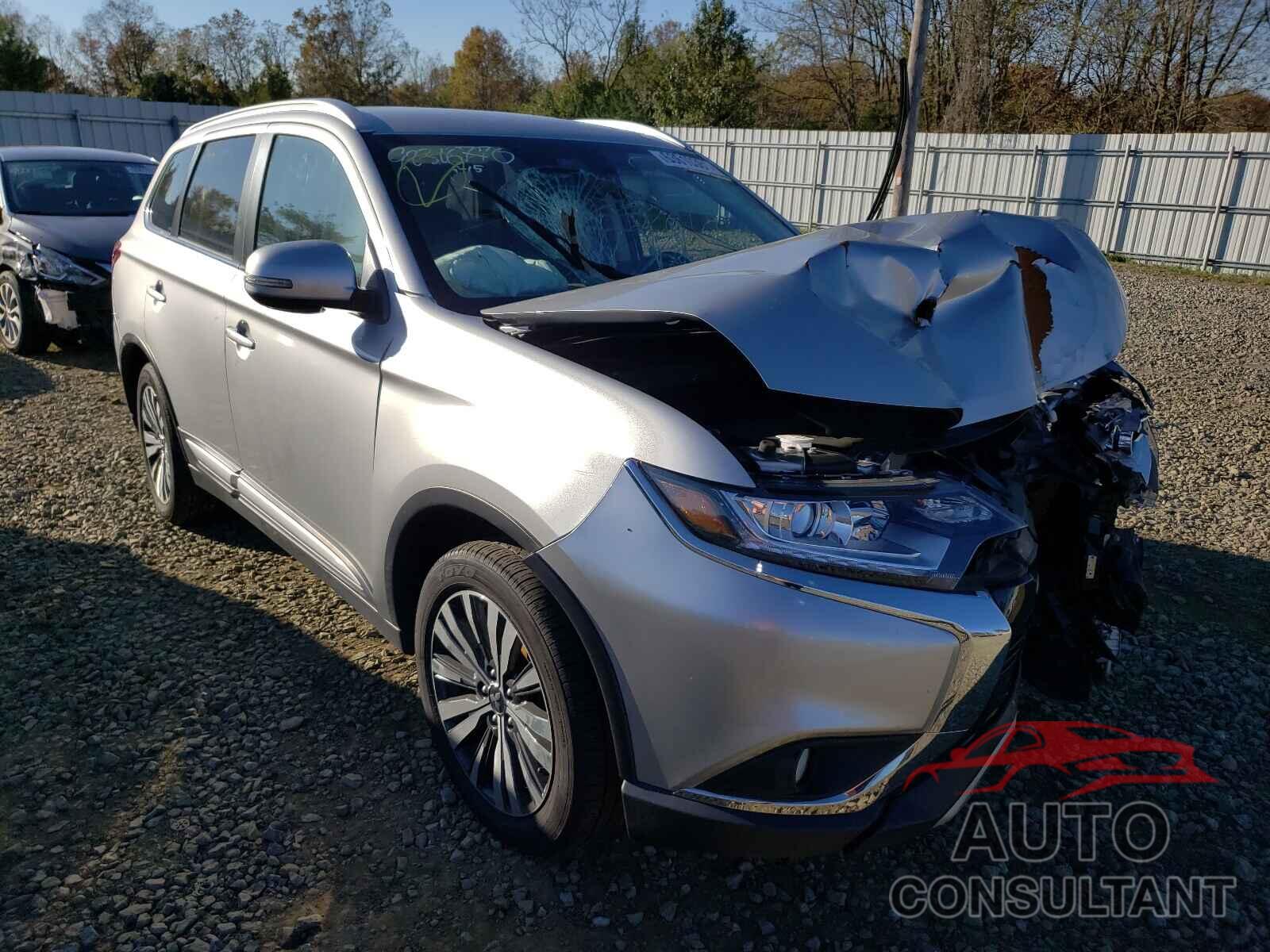MITSUBISHI OUTLANDER 2020 - JA4AD3A32LJ001131