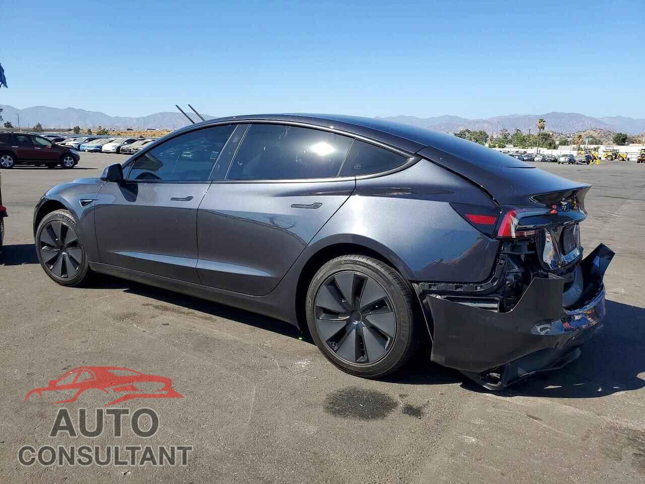 TESLA MODEL 3 2025 - 5YJ3E1EA9SF990625