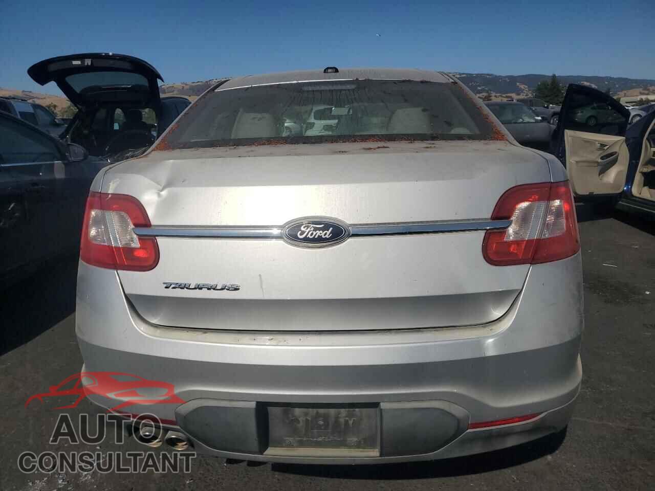 FORD TAURUS 2011 - 1FAHP2DW7BG143259