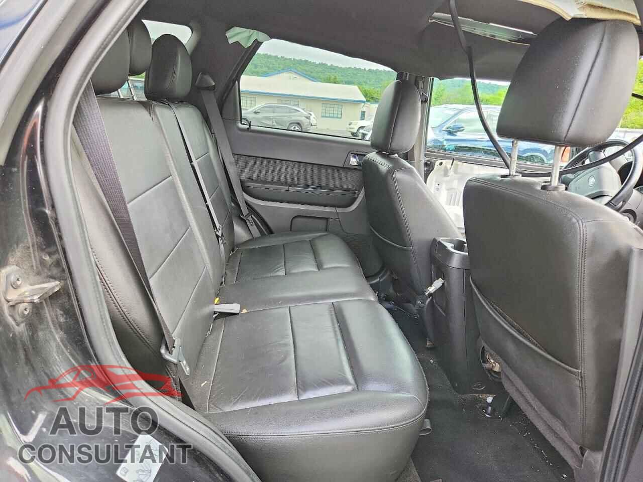 FORD ESCAPE 2011 - 1FMCU9E71BKC27664