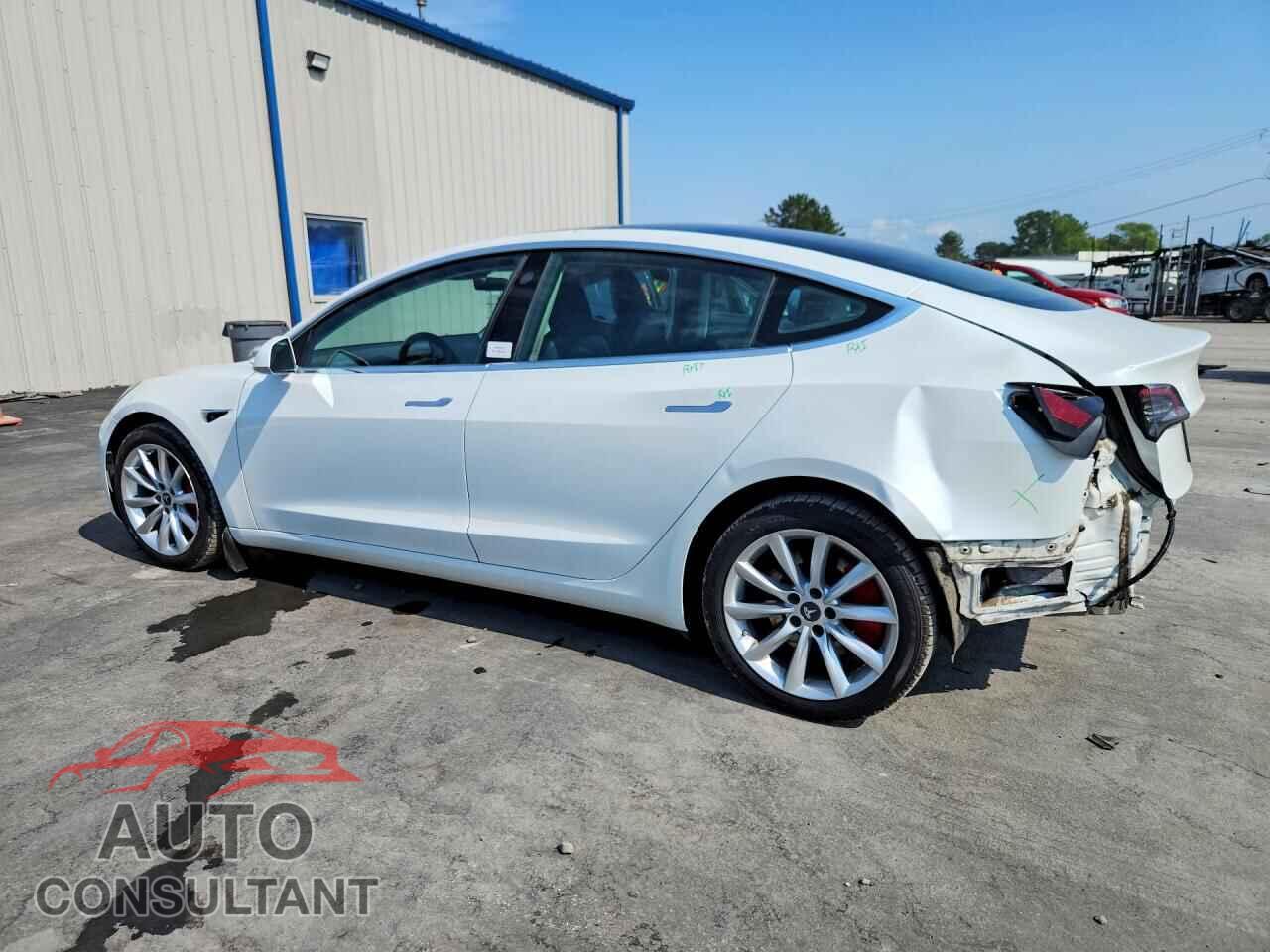 TESLA MODEL 3 2020 - 5YJ3E1EB4LF618233