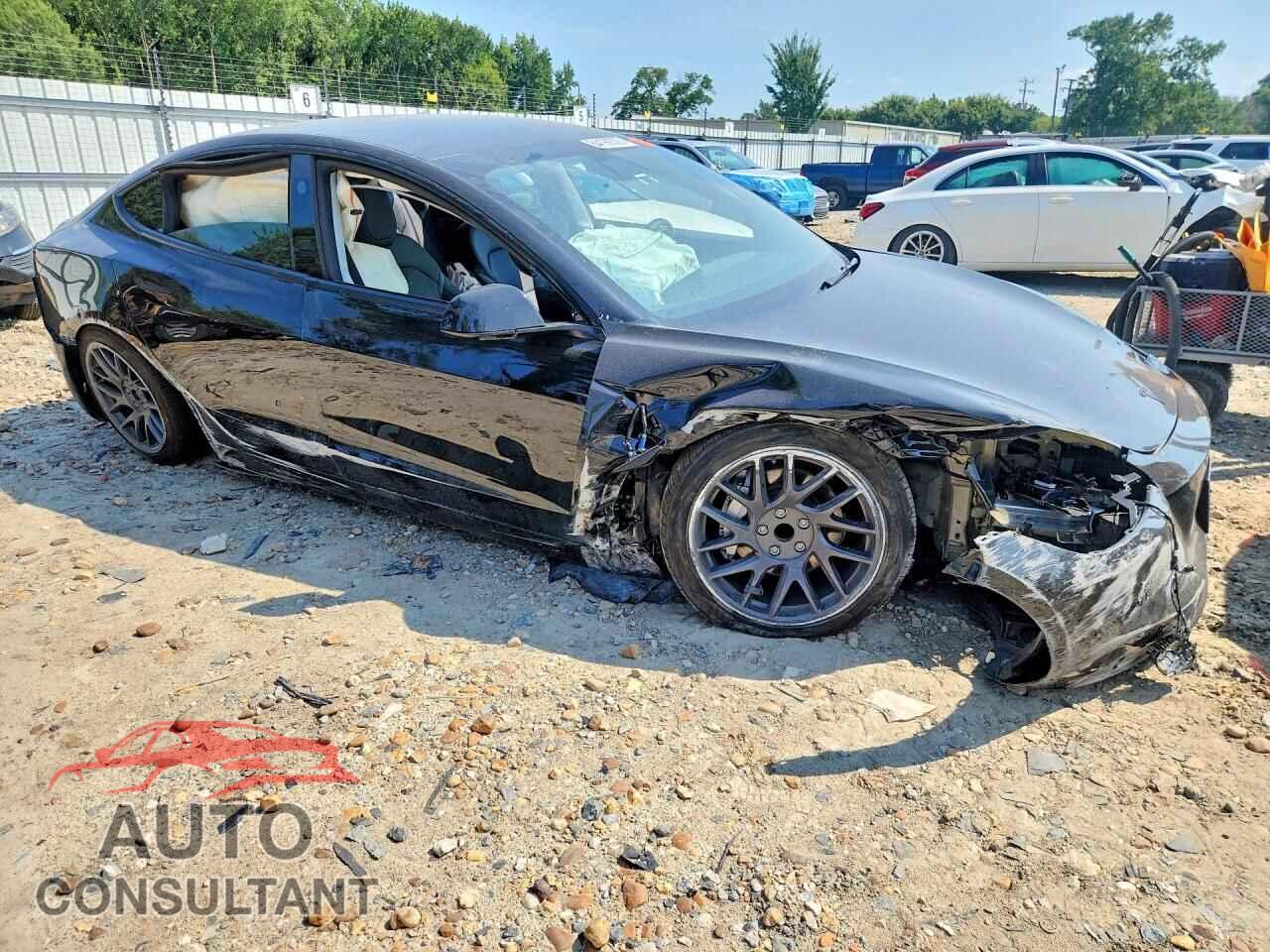 TESLA MODEL 3 2026 - 5YJ3E1EA8TF141023