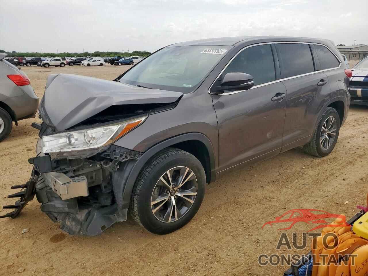 TOYOTA HIGHLANDER 2017 - 5TDZARFHXHS026779