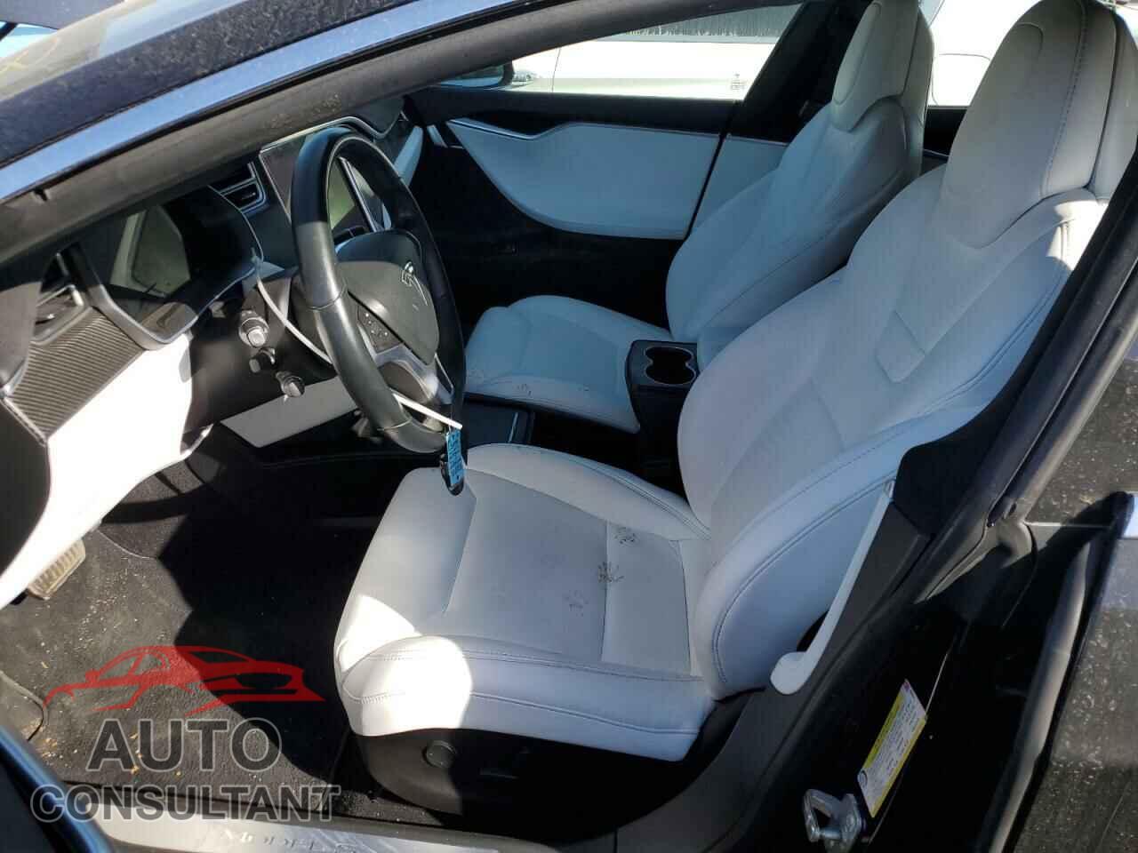 TESLA MODEL 3 2018 - 5YJ3E1EA7JF056669