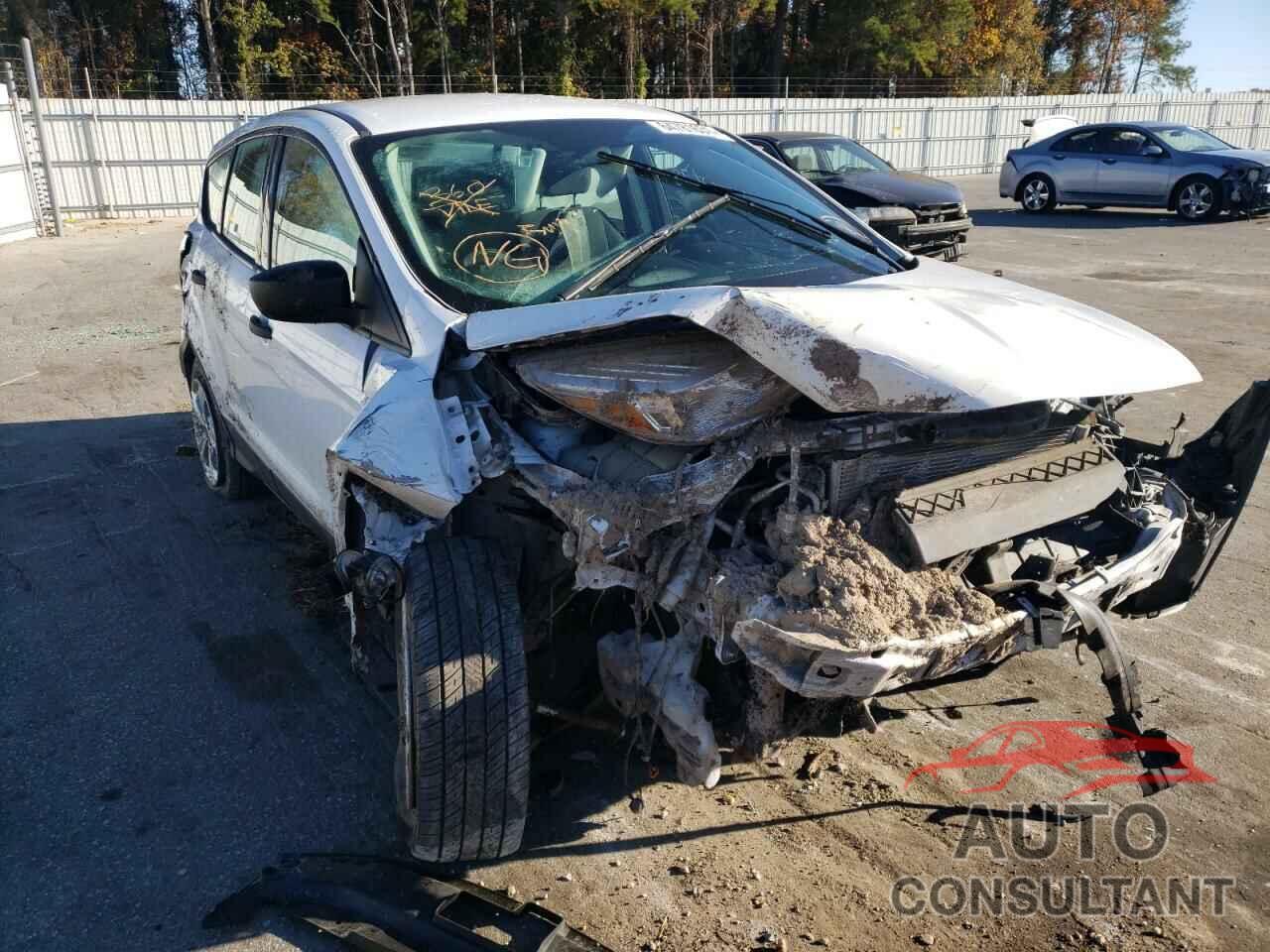 FORD ESCAPE 2016 - 1FMCU0F79GUB52234