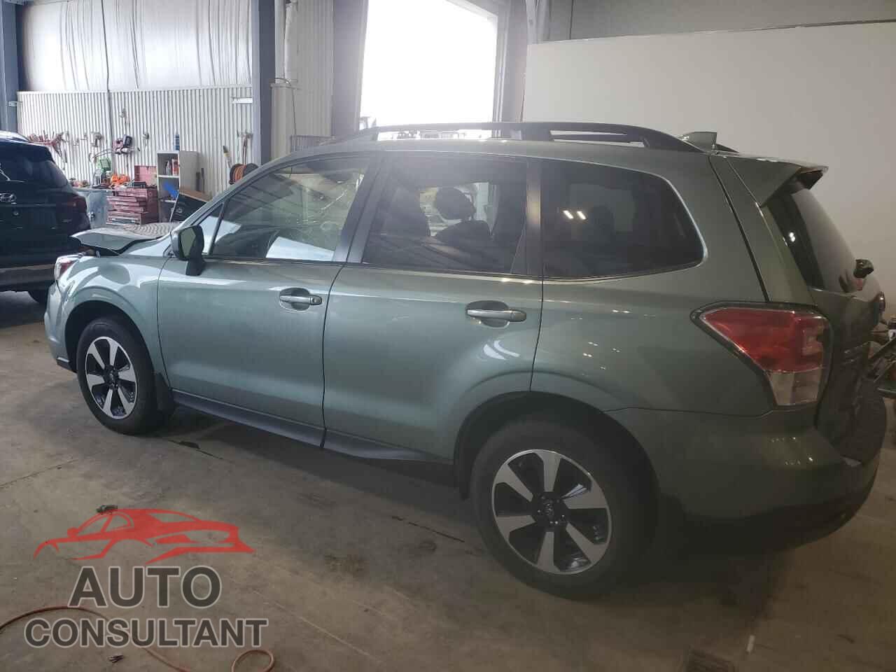 SUBARU FORESTER 2017 - JF2SJAEC6HH400481