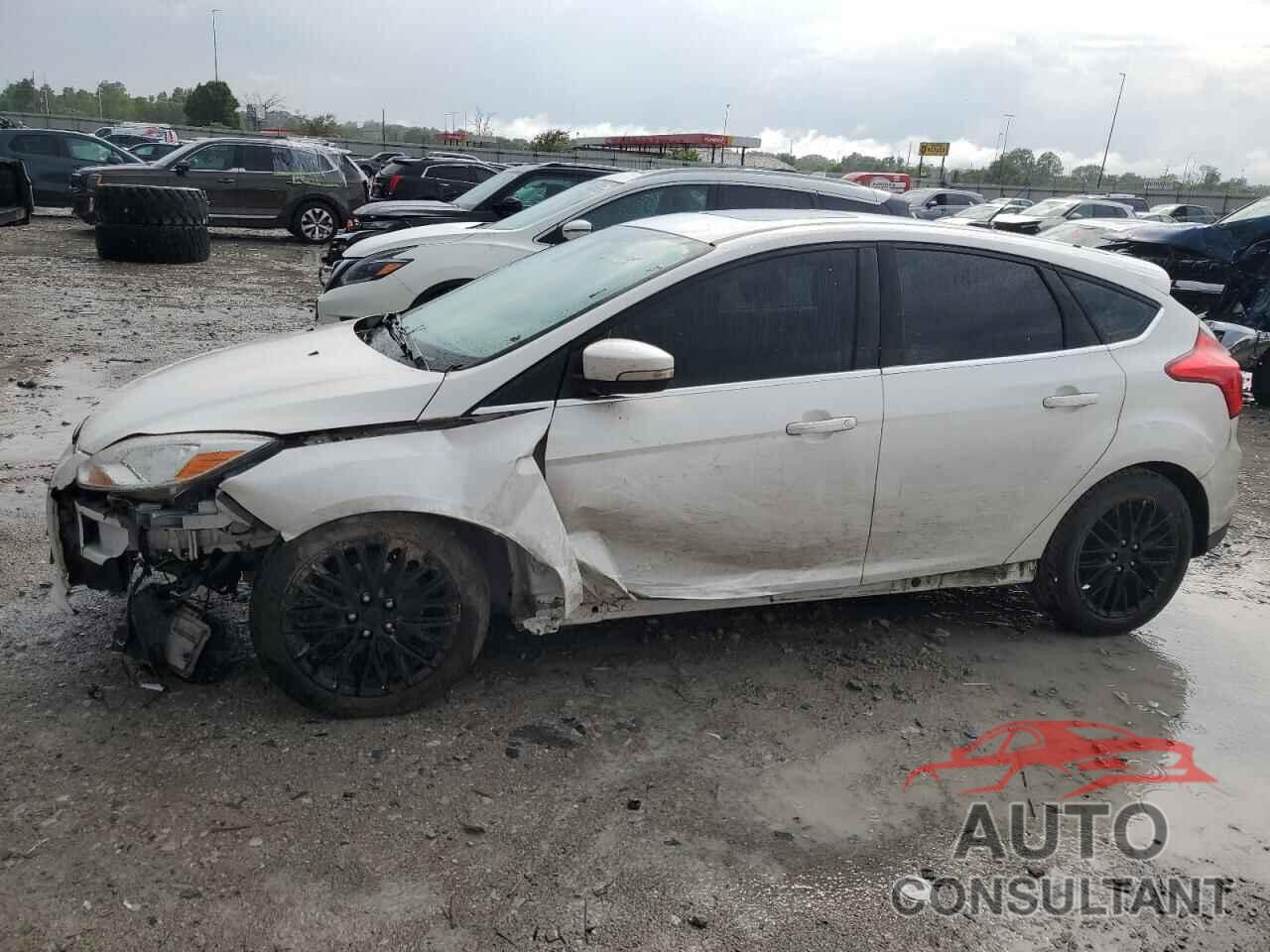 FORD FOCUS 2012 - 1FAHP3M20CL278014