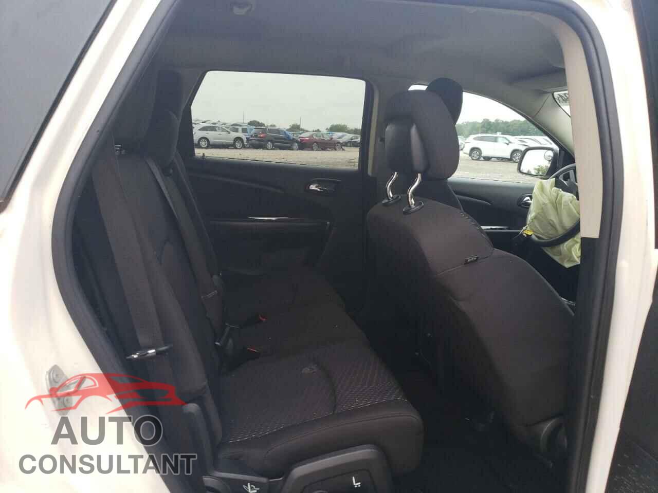 DODGE JOURNEY 2017 - 3C4PDCAB1HT696824
