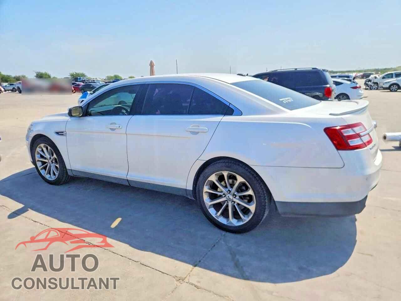 FORD TAURUS 2013 - 1FAHP2F81DG105141