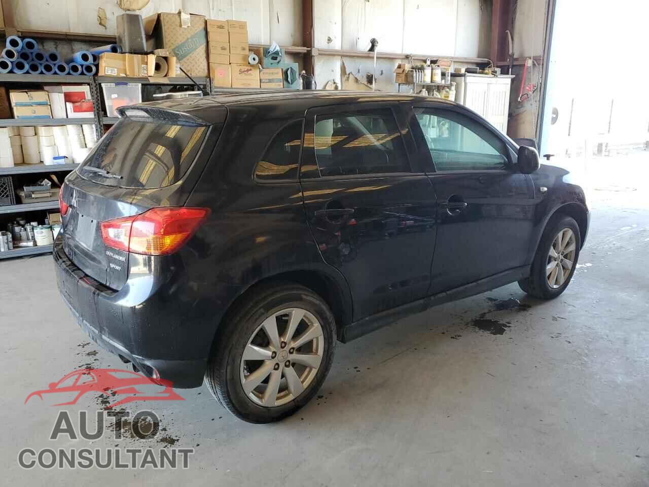 MITSUBISHI OUTLANDER 2015 - 4A4AP3AU7FE032807