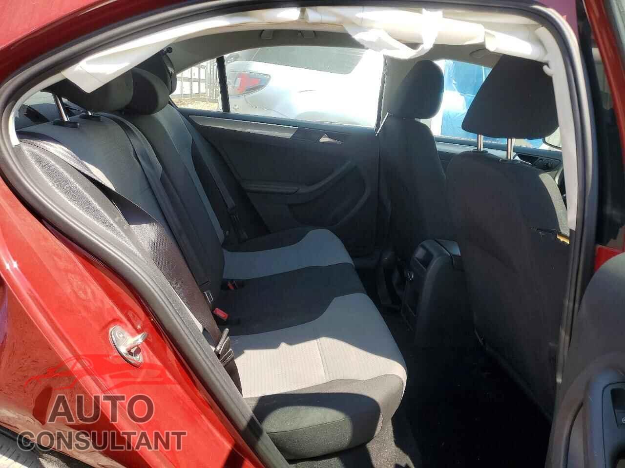VOLKSWAGEN JETTA 2017 - 3VW2B7AJ8HM408853