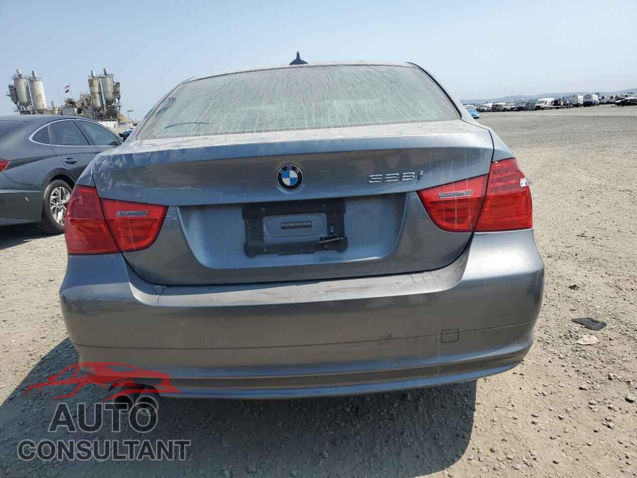 BMW 3 SERIES 2011 - WBAPH5C56BA445946