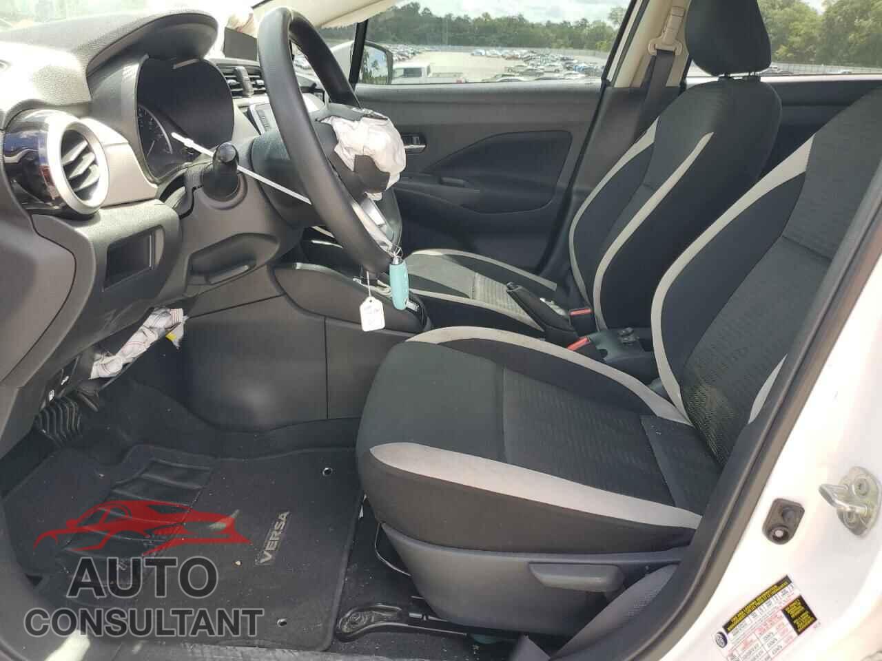 NISSAN VERSA 2021 - 3N1CN8EV4ML851859