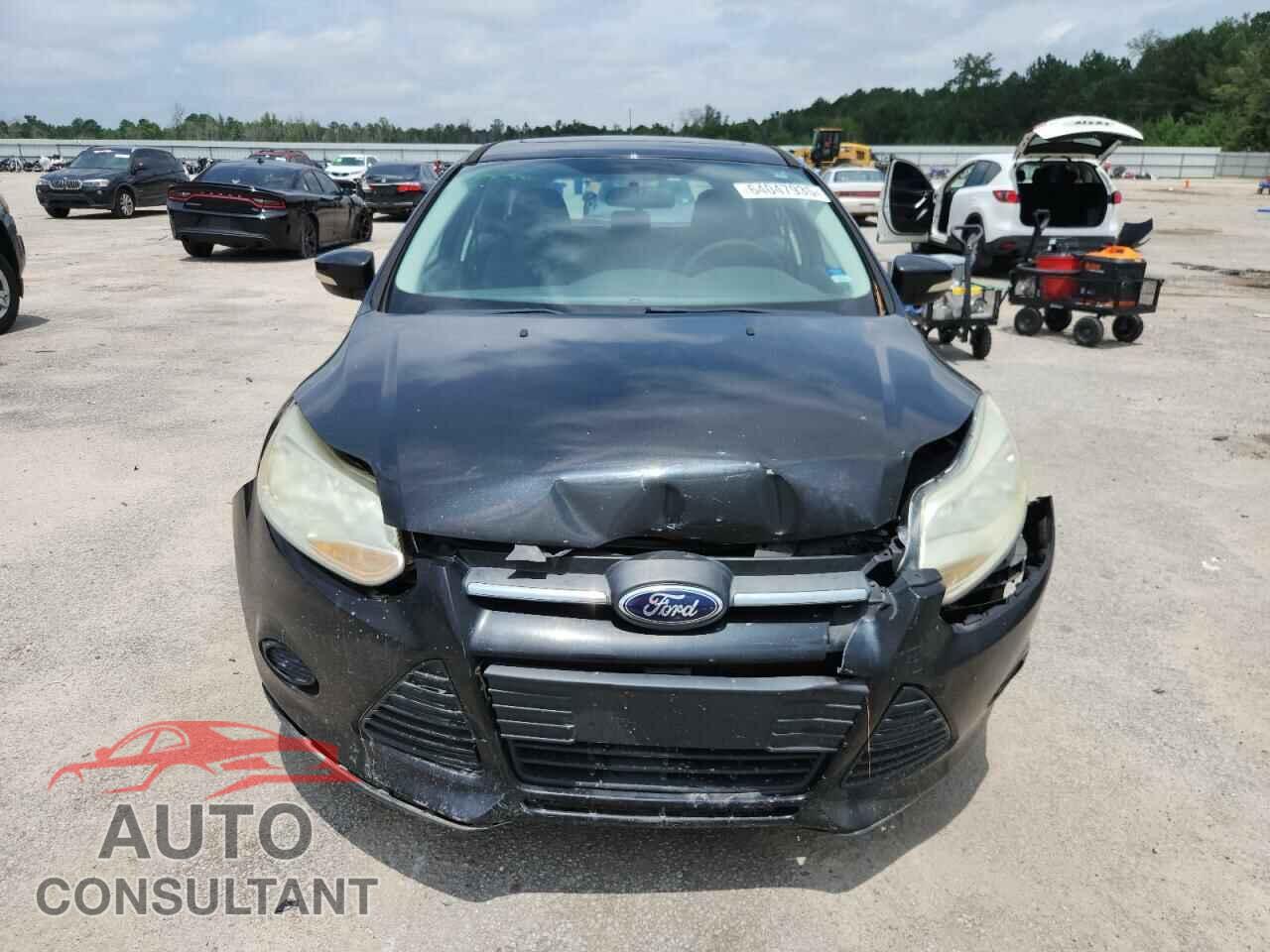 FORD FOCUS 2014 - 1FADP3K22EL227747