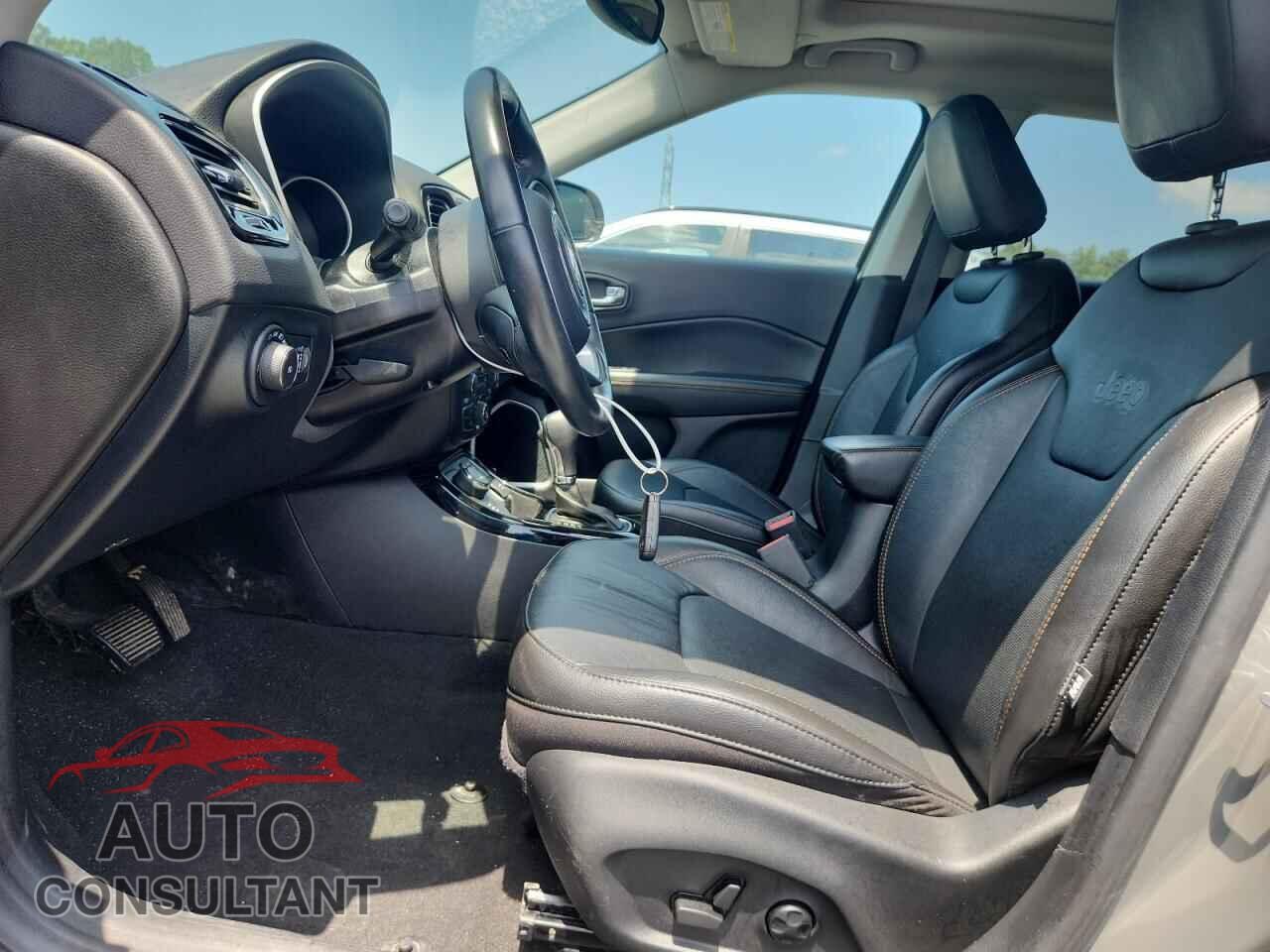 JEEP COMPASS 2021 - 3C4NJDCB2MT551322
