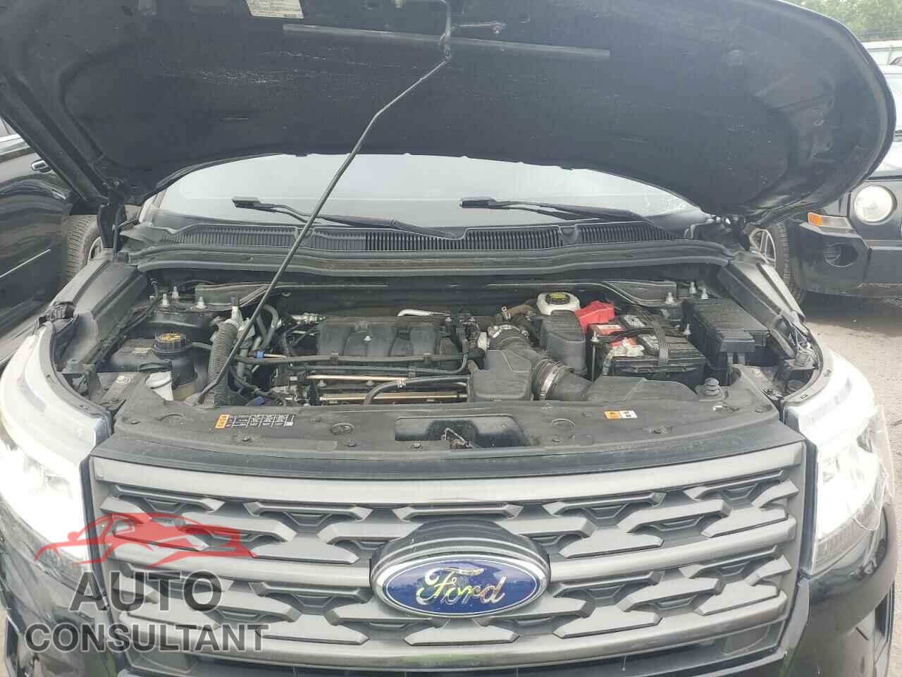 FORD EXPLORER 2018 - 1FM5K8D85JGA11000