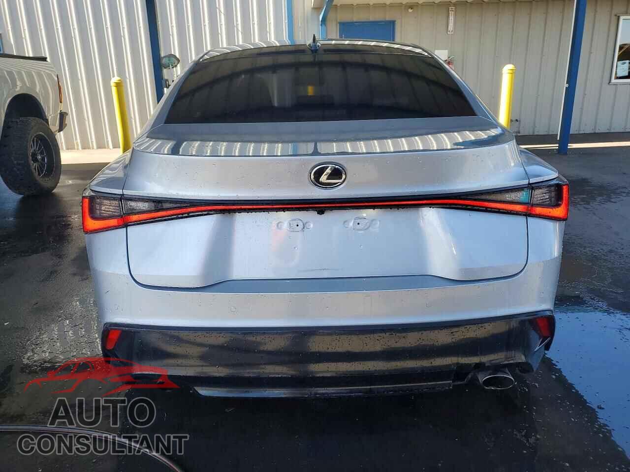 LEXUS IS 2021 - JTHCA1D22M5112558