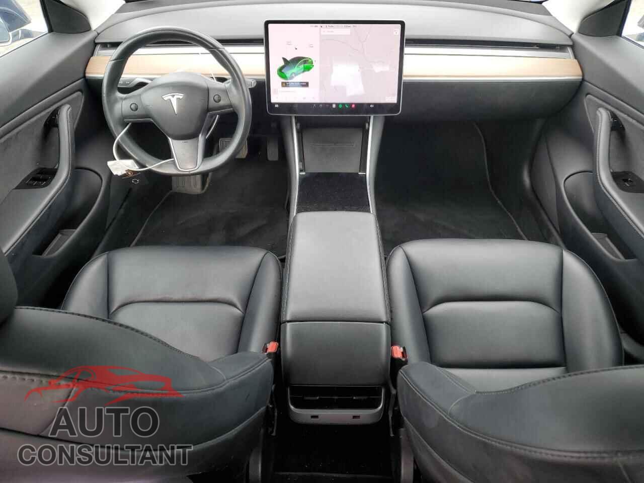 TESLA MODEL 3 2018 - 5YJ3E1EB7JF185536