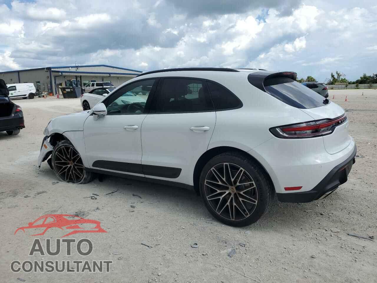 PORSCHE MACAN BASE 2024 - WP1AA2A52RLB02482