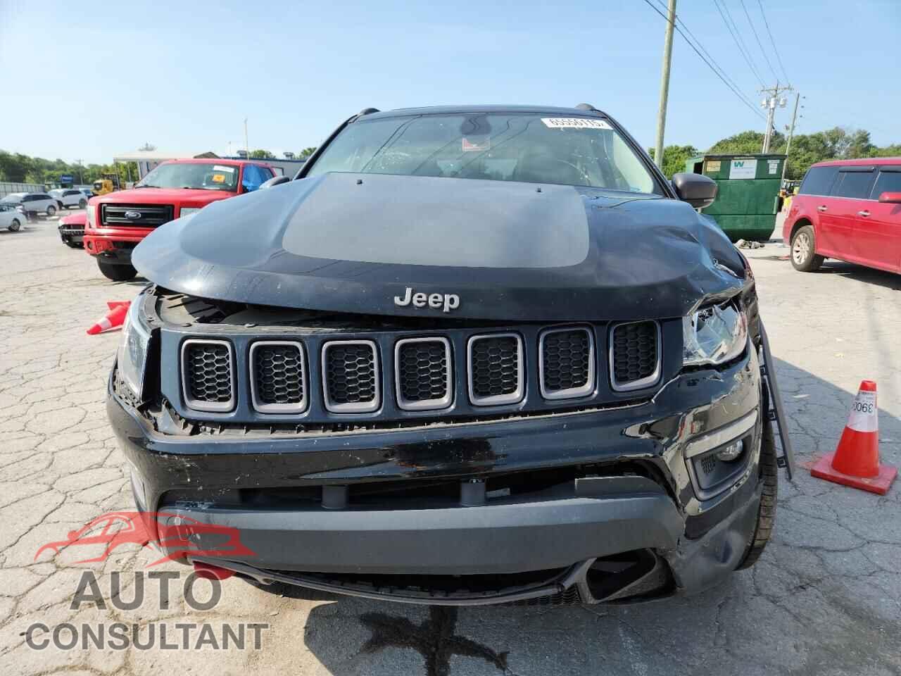 JEEP COMPASS 2017 - 3C4NJDDB6HT641433