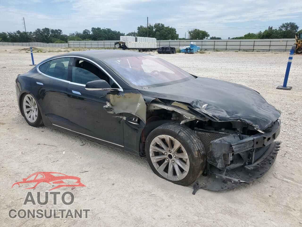 TESLA MODEL S 2017 - 5YJSA1E10HF218689