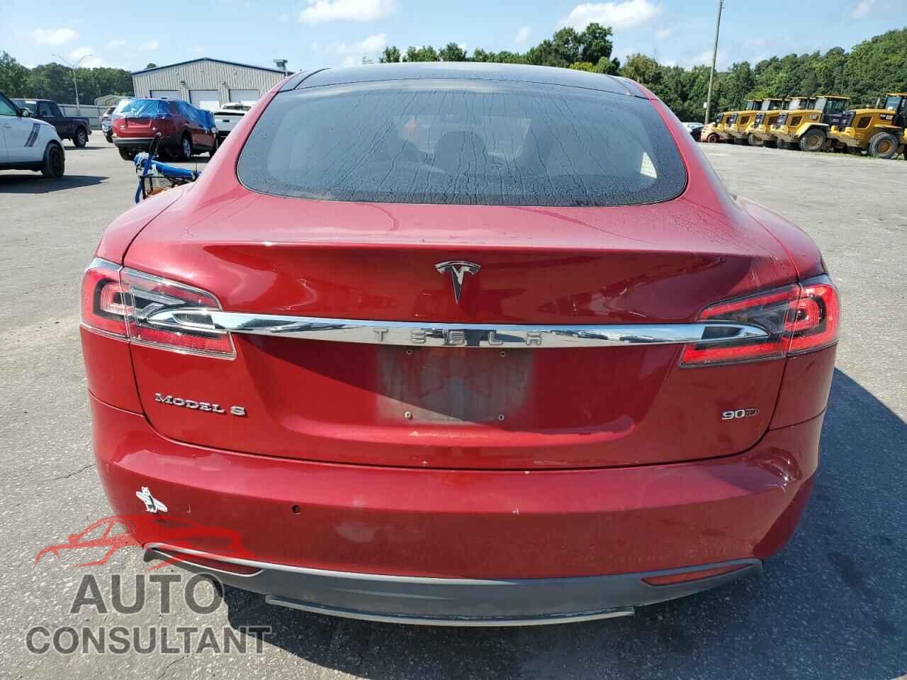 TESLA MODEL S 2015 - 5YJSA1V21FF100219