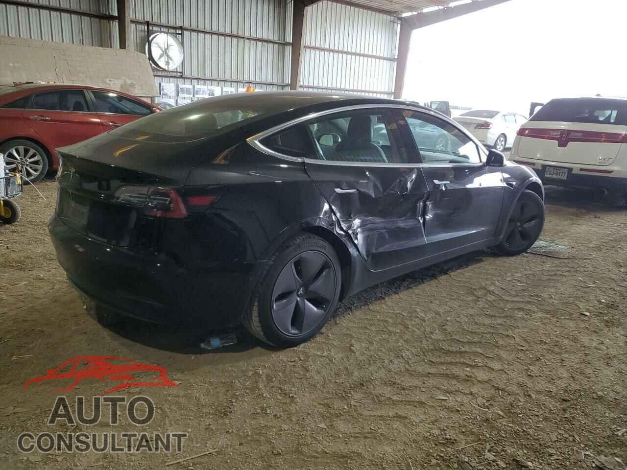 TESLA MODEL 3 2018 - 5YJ3E1EA1JF157514