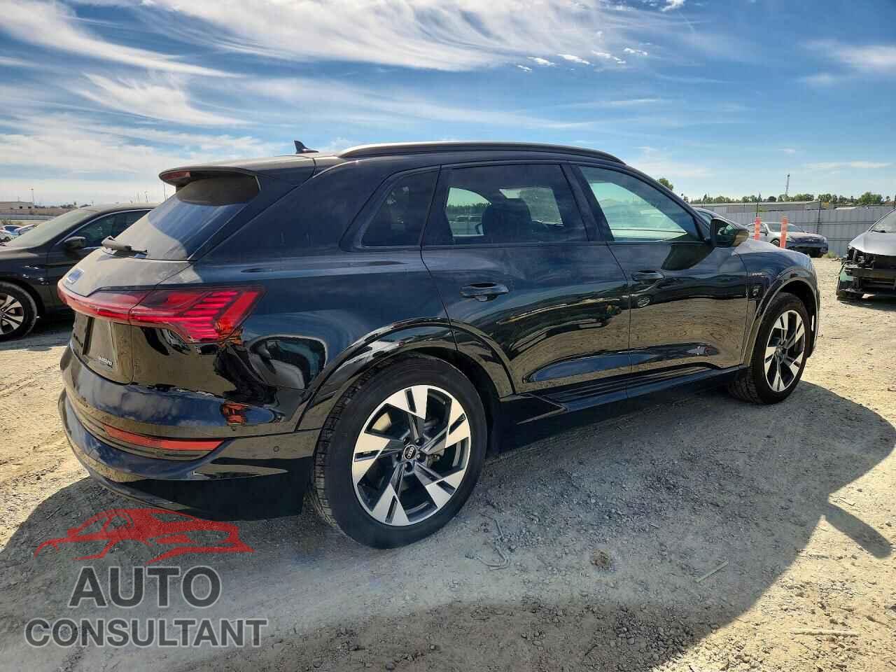 AUDI E-TRON 2022 - WA1AAAGE5NB010649