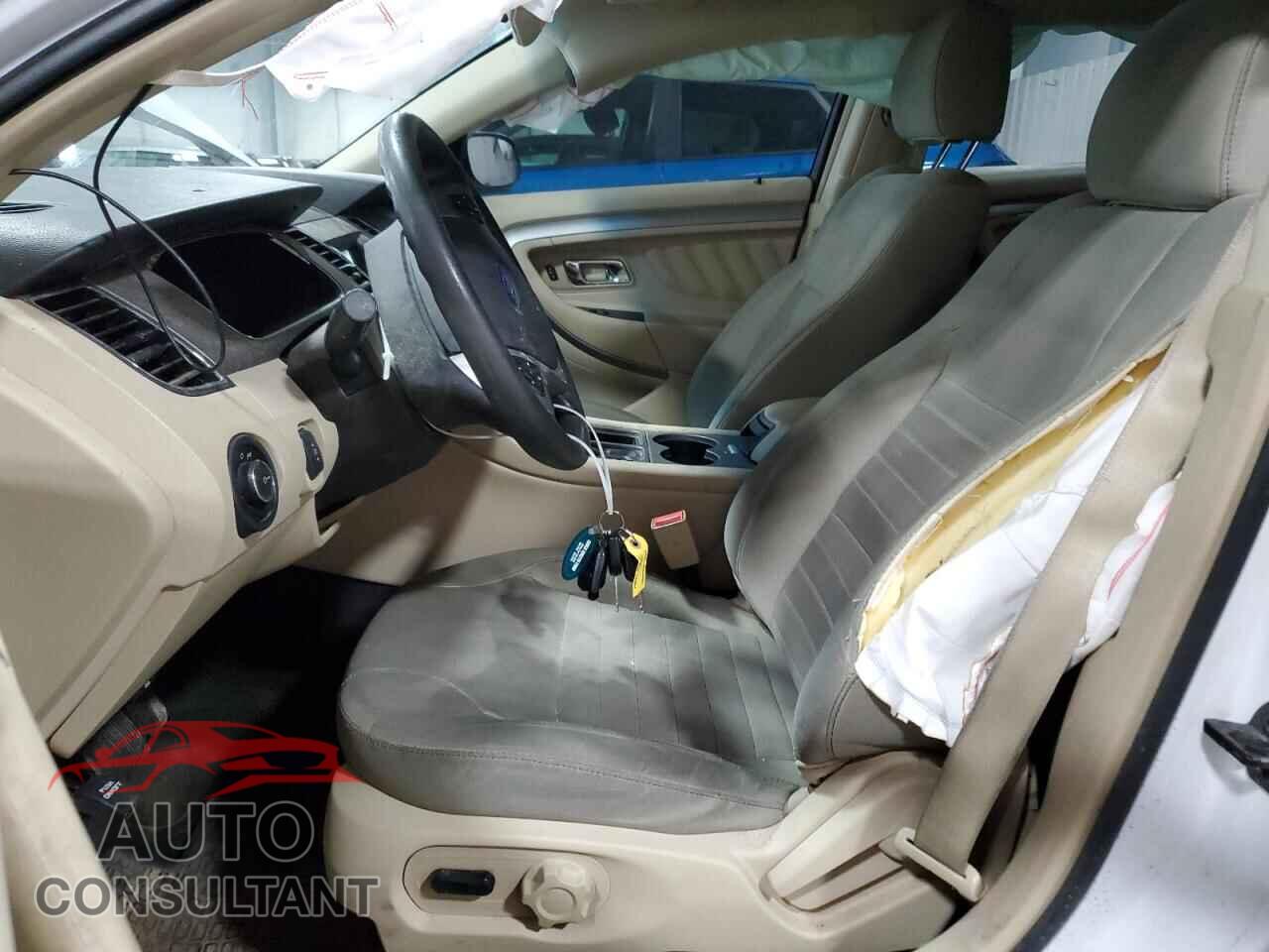 FORD TAURUS 2016 - 1FAHP2D83GG104032