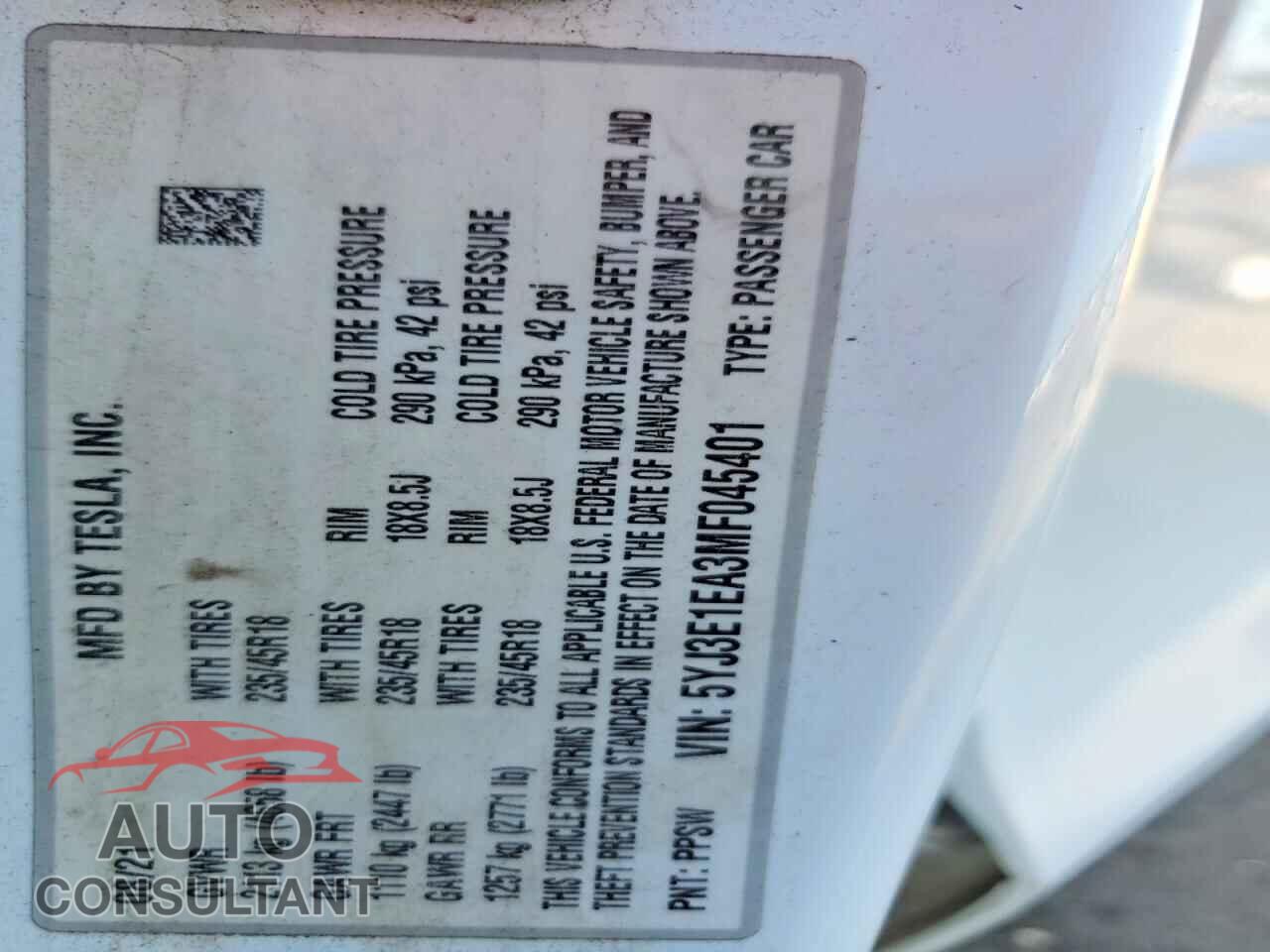 TESLA MODEL 3 2021 - 5YJ3E1EA3MF045401