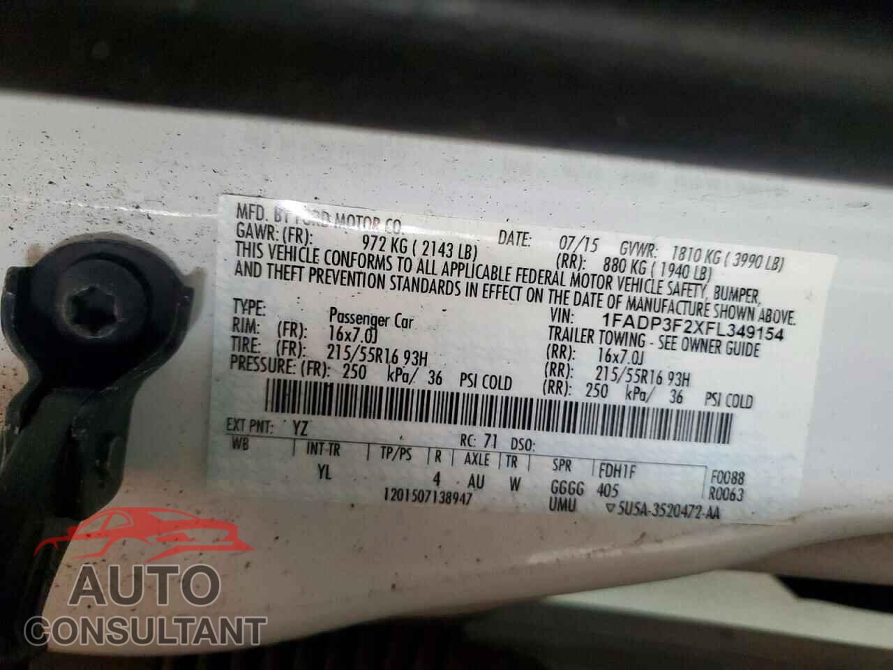 FORD FOCUS 2015 - 1FADP3F2XFL349154