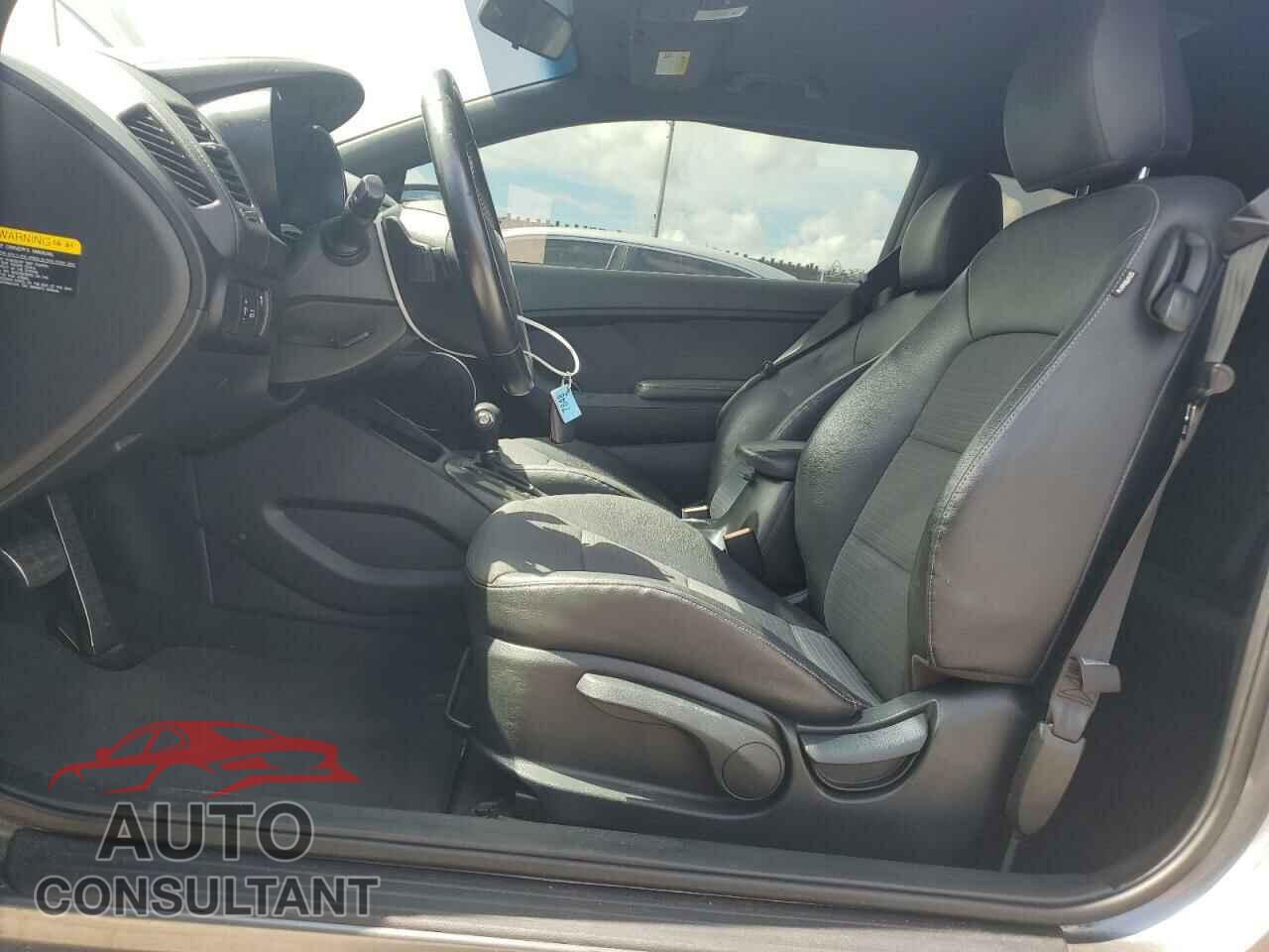 KIA FORTE 2014 - KNAFZ6A37E5247227