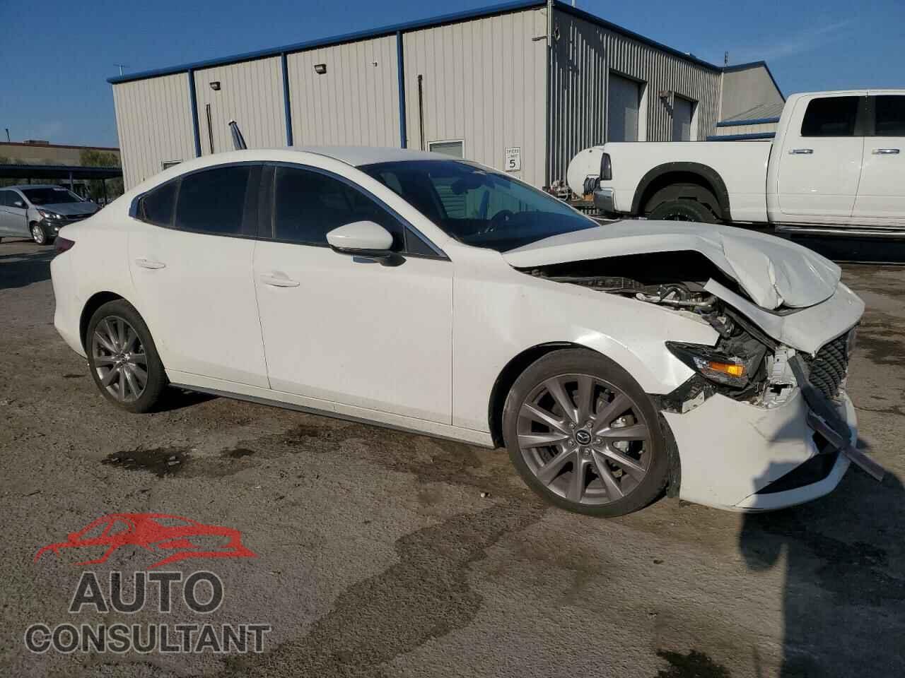 MAZDA 3 2019 - 3MZBPADL2KM112892