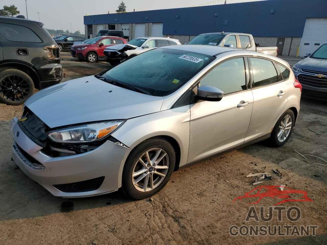 FORD FOCUS 2015 - 1FADP3K28FL367643
