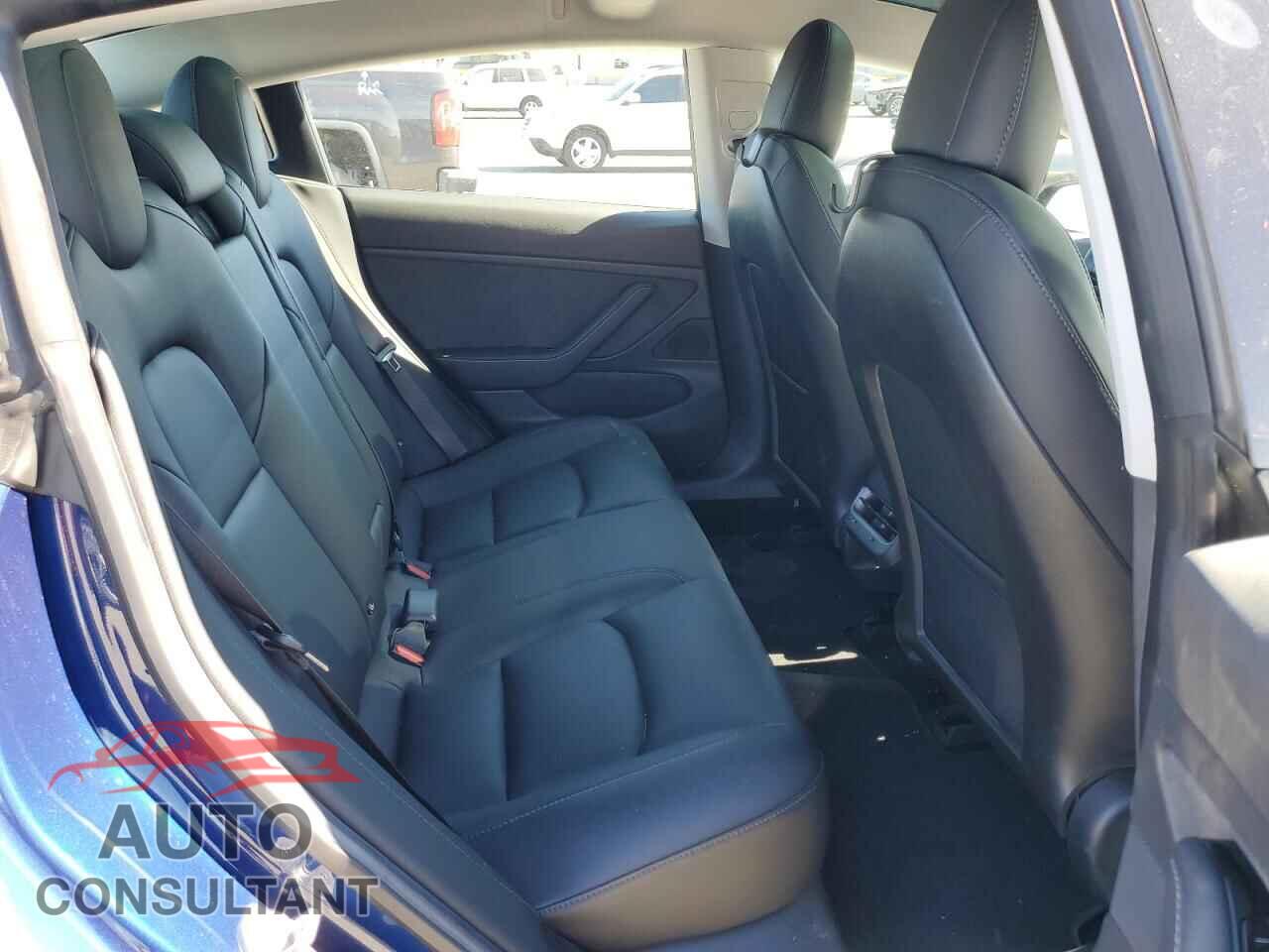 TESLA MODEL 3 2018 - 5YJ3E1EA2JF060130