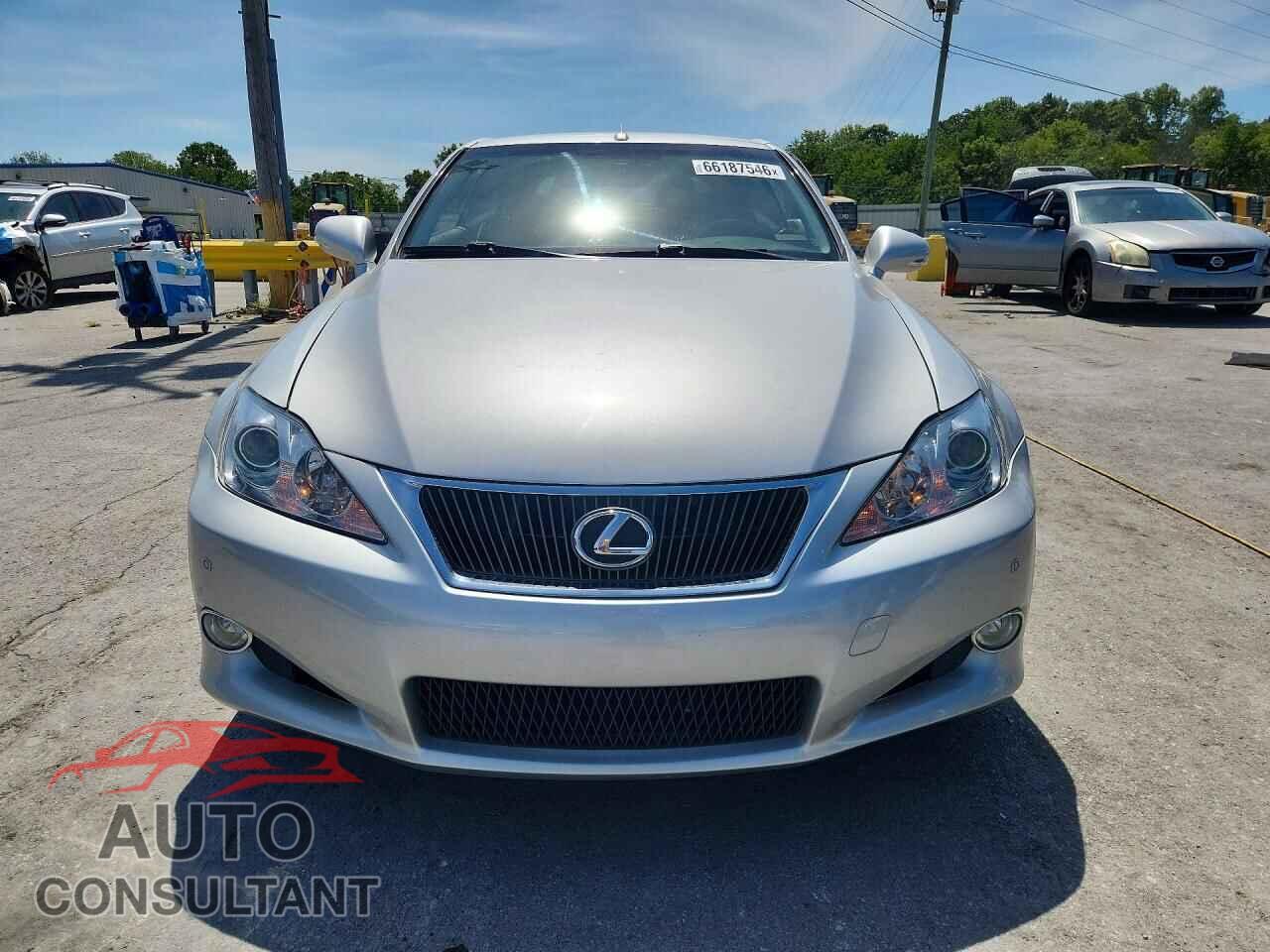 LEXUS IS 2010 - JTHFF2C22A2513451