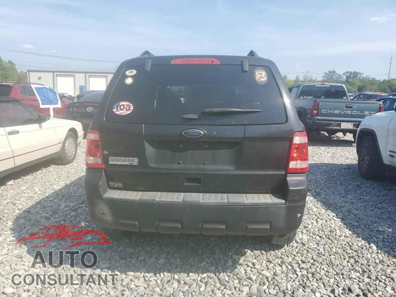 FORD ESCAPE 2011 - 1FMCU9D79BKC35366
