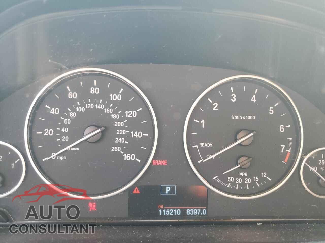 BMW 3 SERIES 2016 - WBA8E5G58GNU21204