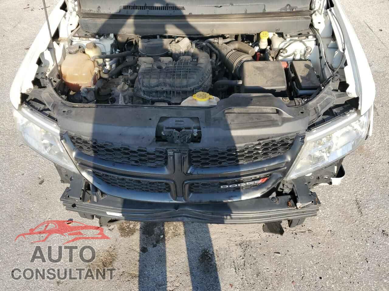 DODGE JOURNEY 2017 - 3C4PDCBG2HT588545