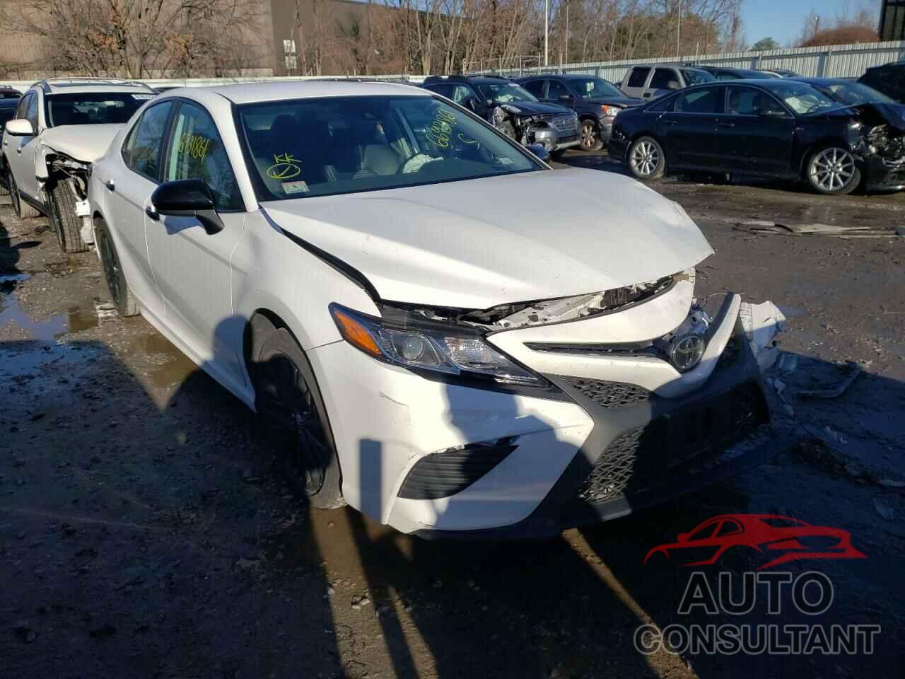 TOYOTA CAMRY 2020 - 4T1G11AK3LU322982