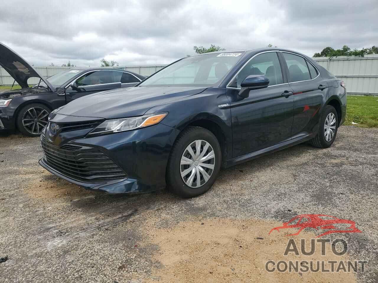 TOYOTA CAMRY 2018 - 4T1B31HK1JU506261