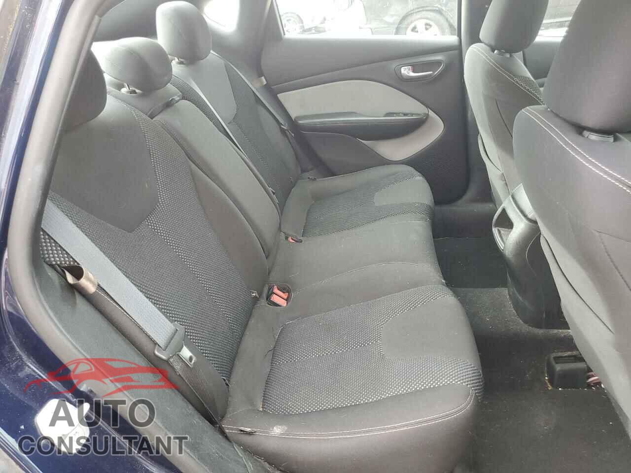 DODGE DART 2015 - 1C3CDFBB2FD406337