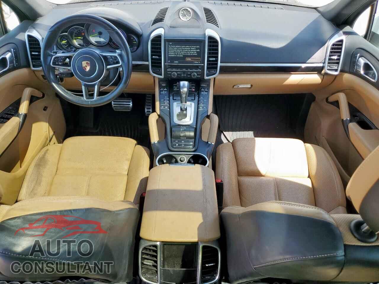 PORSCHE CAYENNE 2016 - WP1AE2A21GLA18354