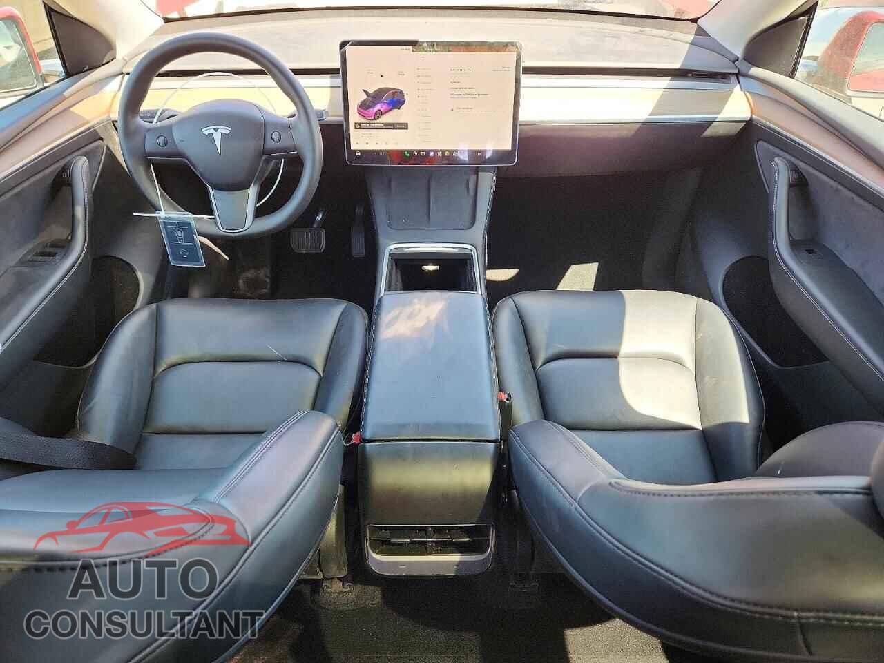 TESLA MODEL Y 2024 - 7SAYGAEE3RF163560