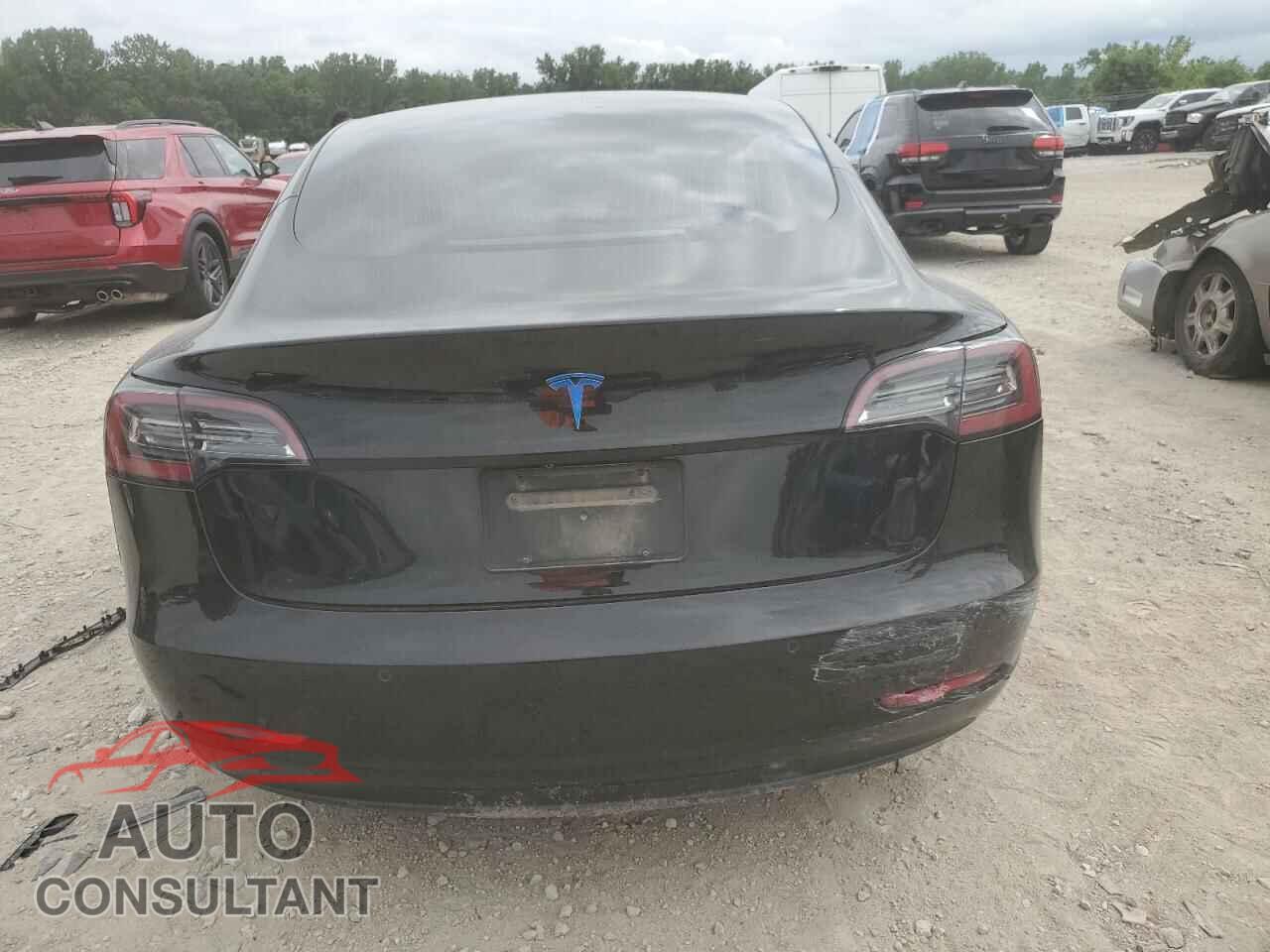 TESLA MODEL 3 2019 - 5YJ3E1EAXKF324616